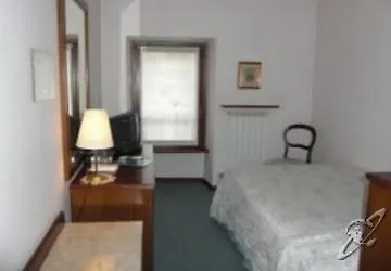 Hotel Grobberio 2*