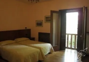 Grobberio Hotel